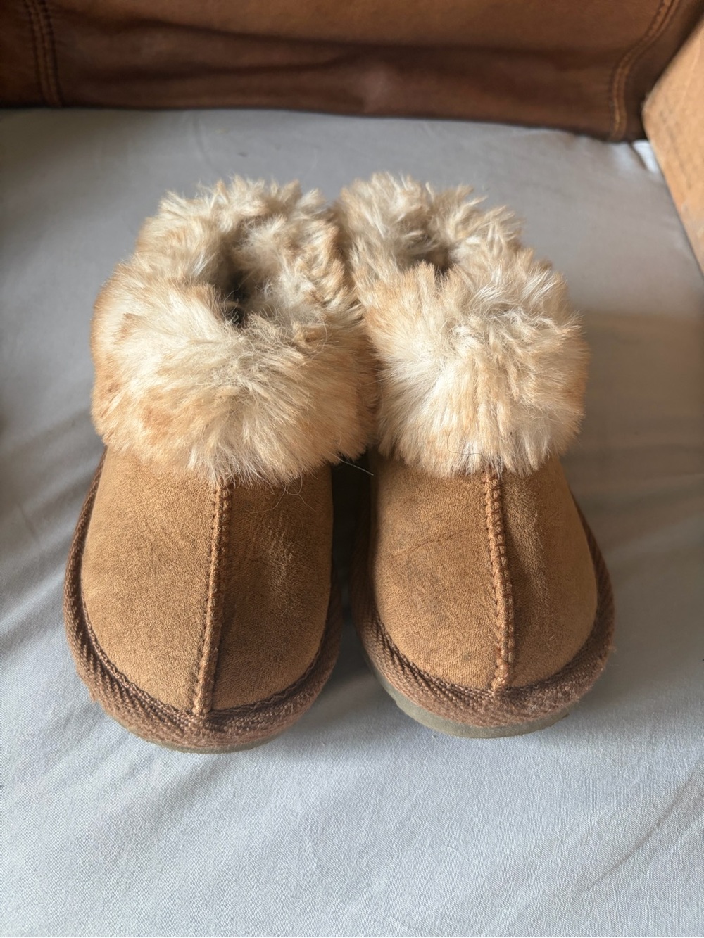 Kids Cozy Faux-Fur Lined Slip-On Slippers - Chestnut Brown